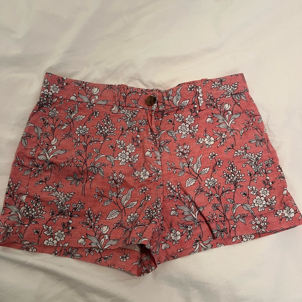 GAP Pink Floral Women's Bermudas